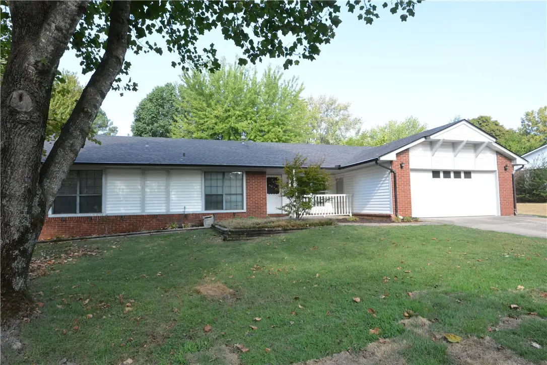 3069 N Loxley Avenue, Fayetteville, AR 72703 - #1