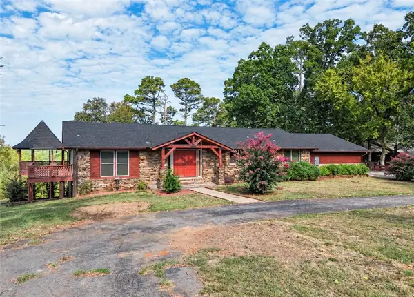 6 Briarwood Lane, Clarksville, AR 72830