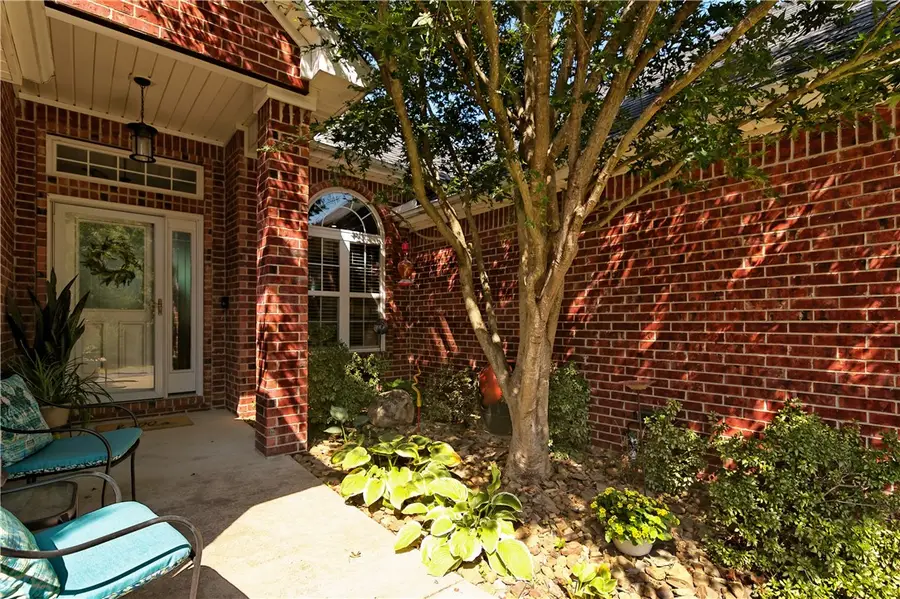 6 Merritt Circle, Bella Vista, AR 72714 - #2