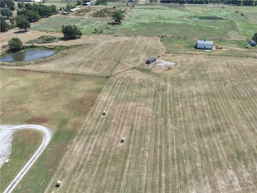10914 Summers Road, Summers, AR 72769 - #3