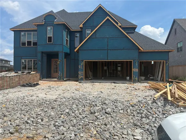 8905 W Comet Drive, Bentonville, AR 72713