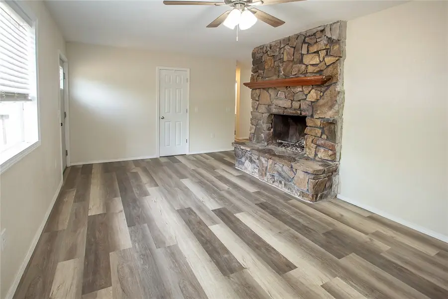 1205 S Muskogee Avenue, Russellville, AR 72801 - #3