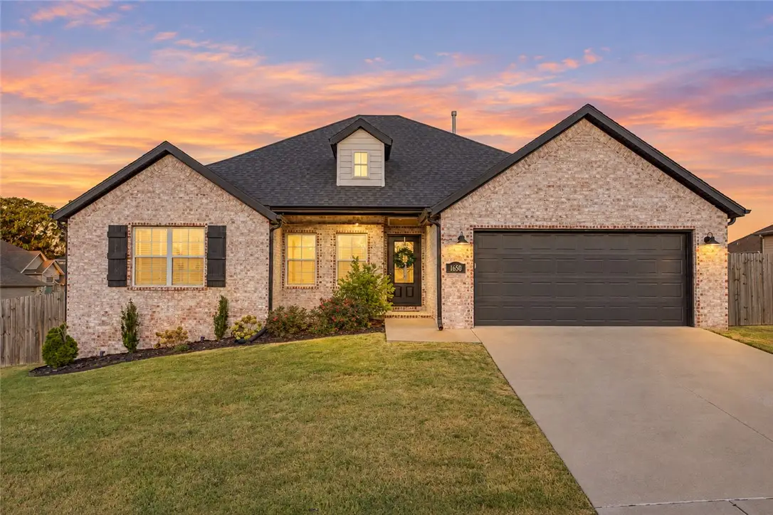 1650 Quincy Avenue, Fayetteville, AR 72704 - #1