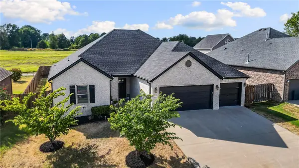 3304 SW Brittany Road, Bentonville, AR 72713