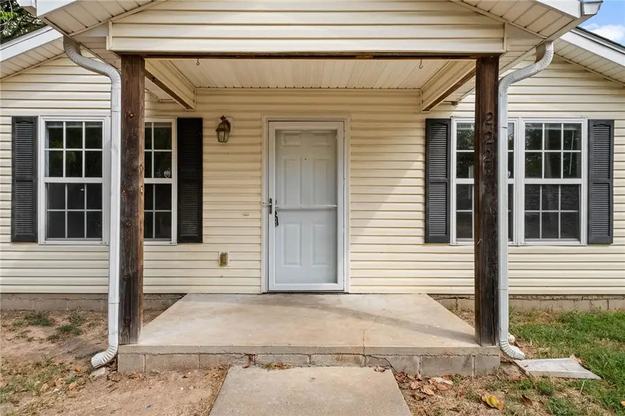 222 E 13th Street, Fayetteville, AR 72701 - #3