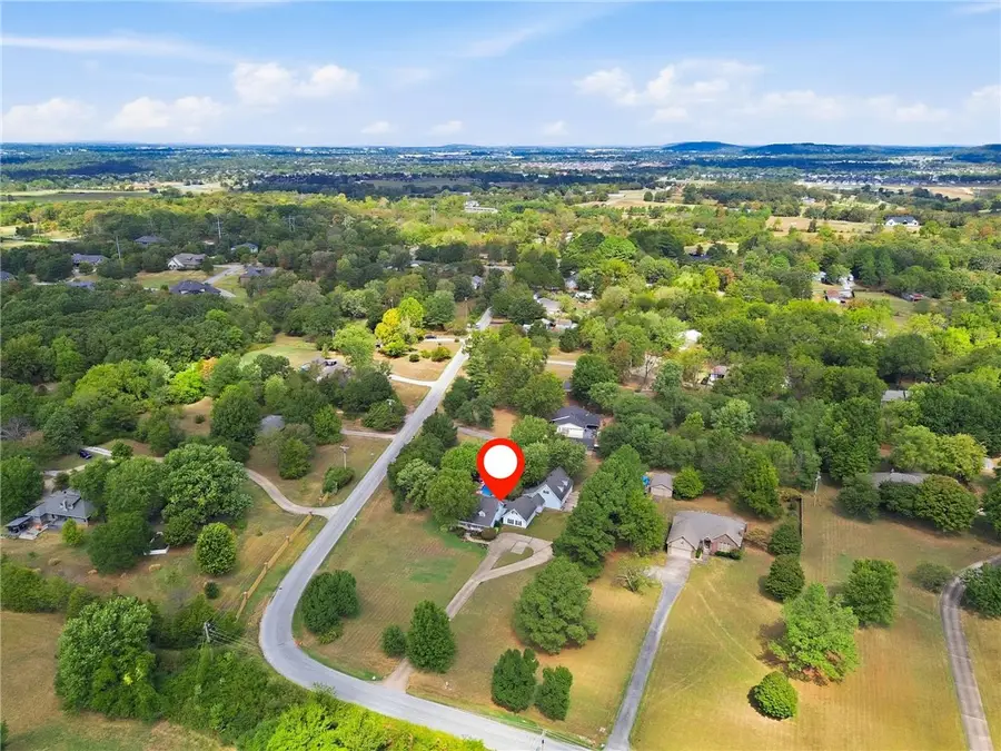 3860 N Gulley Road, Fayetteville, AR 72703 - #3