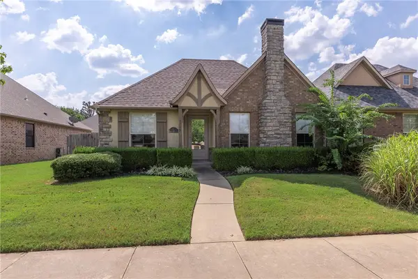 3113 SW Stonepoint Avenue, Bentonville, AR 72713