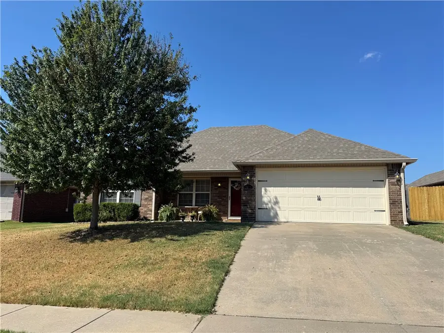 3050 Hook Lane, Farmington, AR 72730 - #3