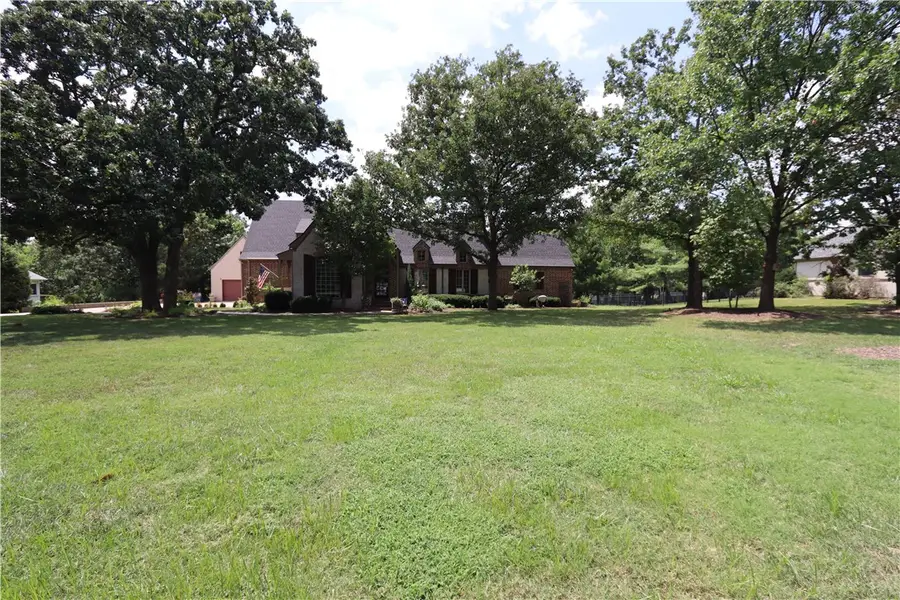 3622 Arbor Road, Joplin, MO 64804 - #2