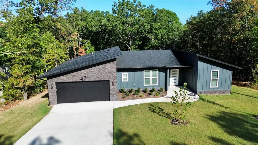 47 Glasgow Drive, Bella Vista, AR 72715 - #2