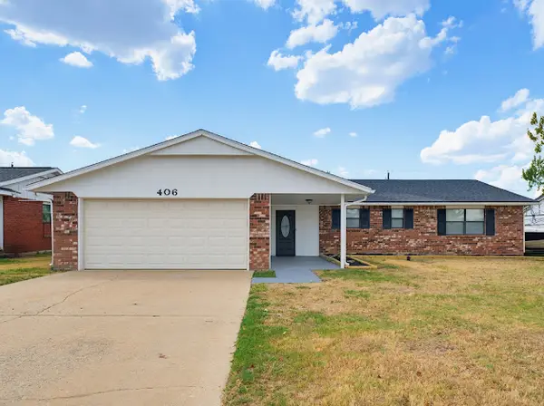 406 14th Place, Rogers, AR 72756
