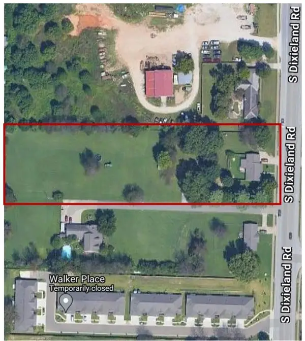 1626 S Dixieland Road, Rogers, AR 72758