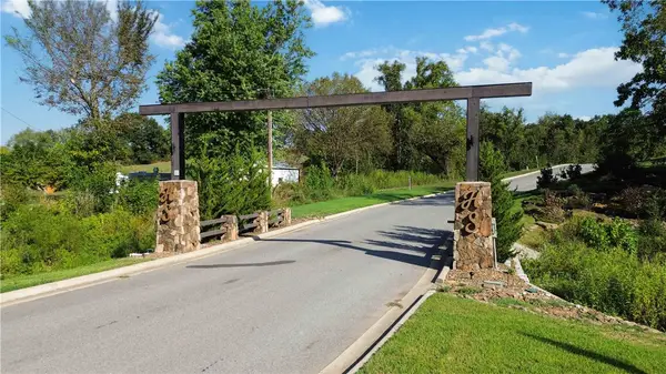 11333 Stillhouse Springs, Bentonville, AR 72713