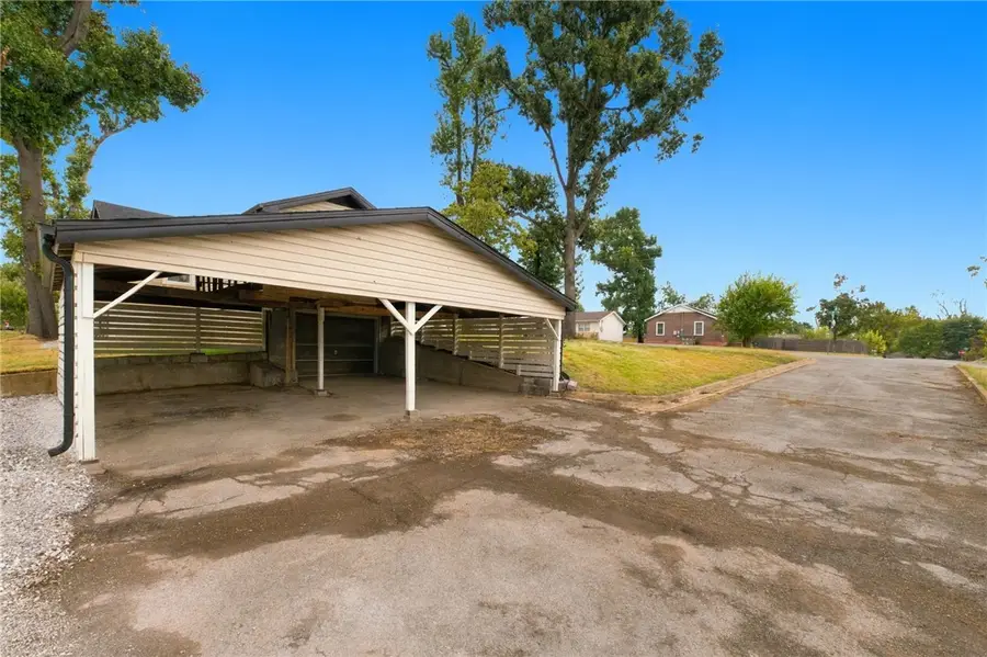 902 N 9th Street, Rogers, AR 72756 - #3
