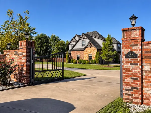 815 Ford Lane, Cave Springs, AR 72745