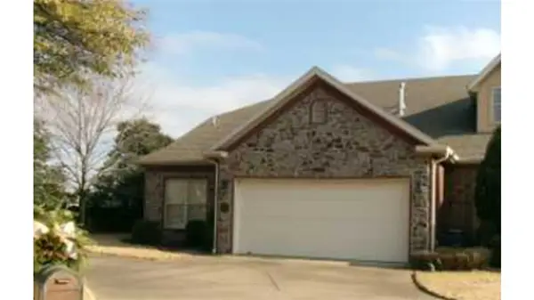 6663 Valley View Road, Rogers, AR 72758