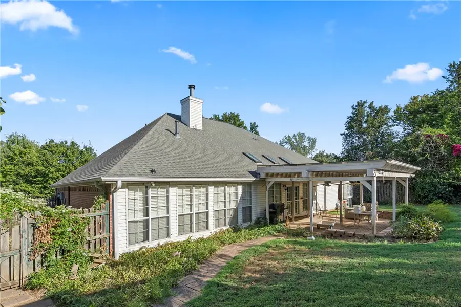 1631 N Arthurs Court, Fayetteville, AR 72701 - #3