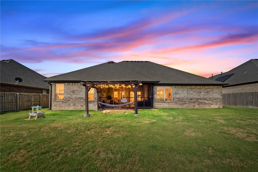 790 Soldera Road, Tontitown, AR 72762 - #3