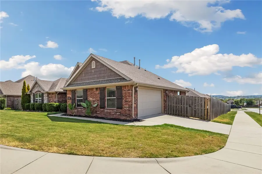 2925 Featherock Way, Fayetteville, AR 72704 - #2