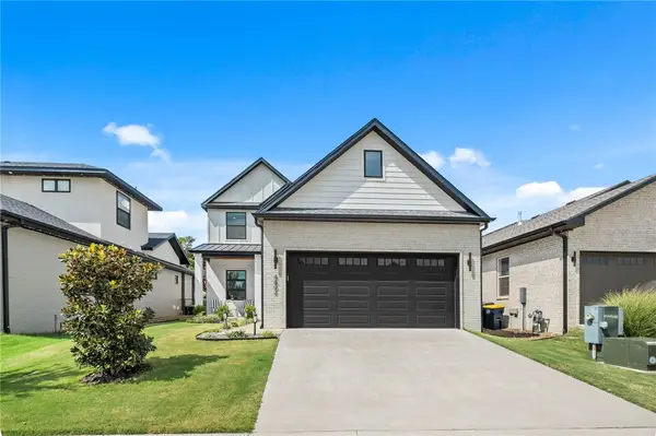 4802 S Fieldcrest Terrace, Rogers, AR 72758