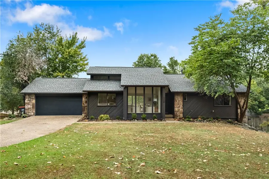 200 Lake Road, Springdale, AR 72764 - #3