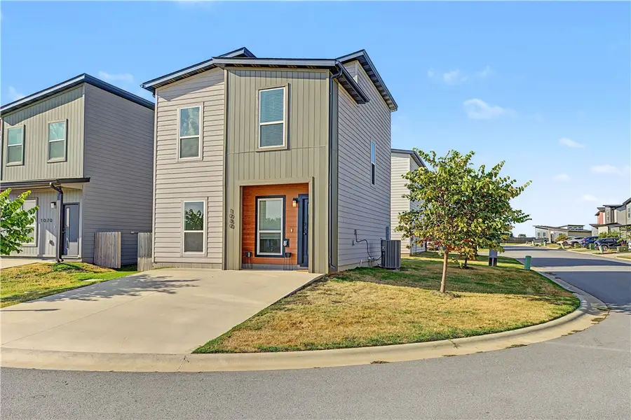 1080 Illinois Avenue, Centerton, AR 72713 - #2