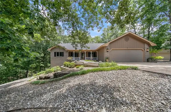 15 Breton Way, Bella Vista, AR 72715