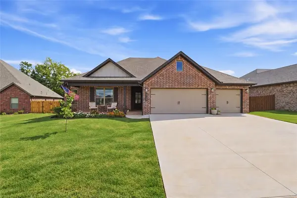 2108 Decker Road, Pea Ridge, AR 72751