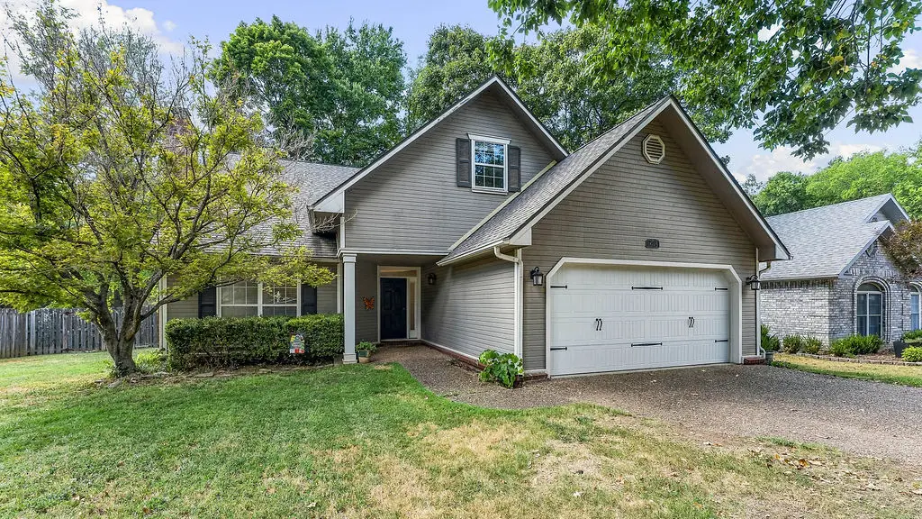 1645 N Charlee Avenue, Fayetteville, AR 72703 - #1