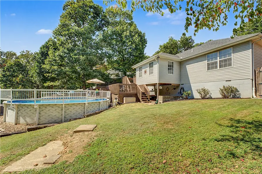 65 Granshire Drive, Bella Vista, AR 72714 - #3
