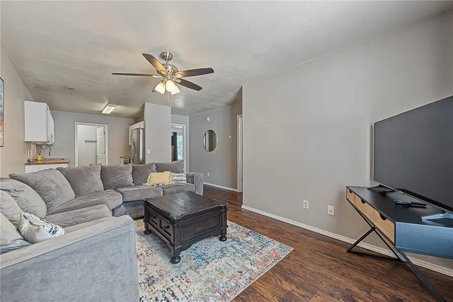 1437 W Sligo, Fayetteville, AR 72701 - #2