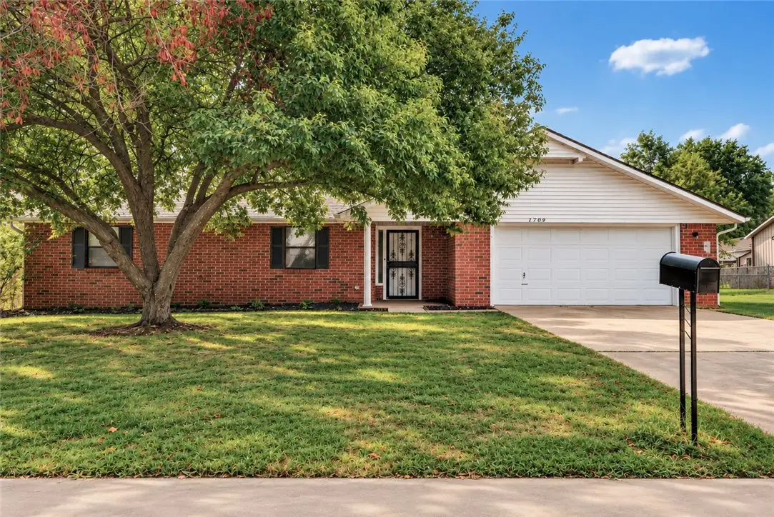 2709 Hyatt Avenue, Springdale, AR 72762 - #1