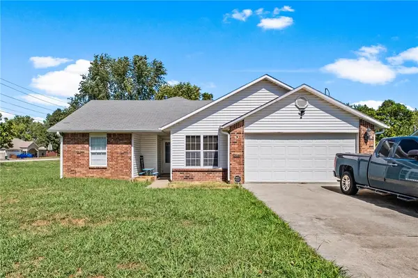 106 Wilson Street, Farmington, AR 72730