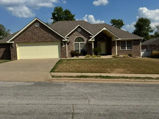 705 N 27th Street, Rogers, AR 72756 - #3
