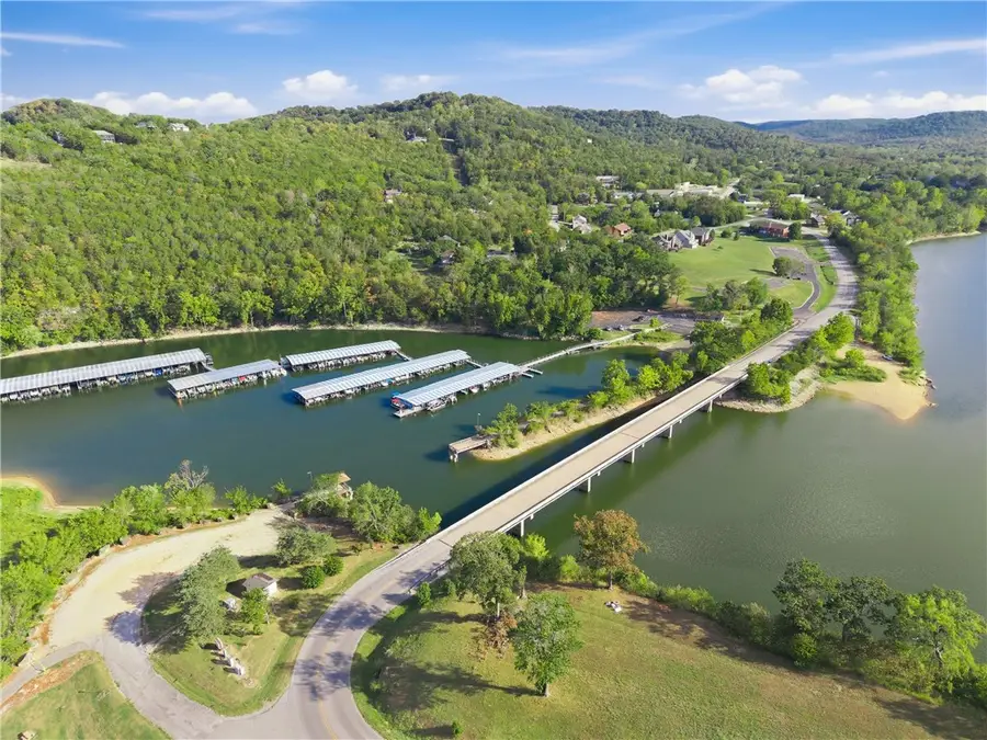 3 Oak Point Drive, Holiday Island, AR 72631 - #3