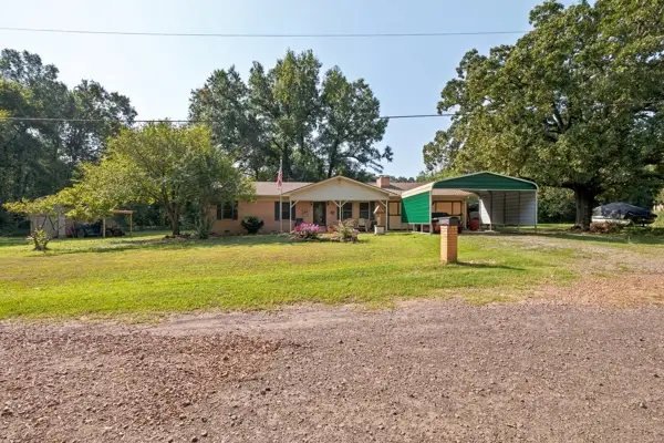 10354 Elder Lane, Dardanelle, AR 72834