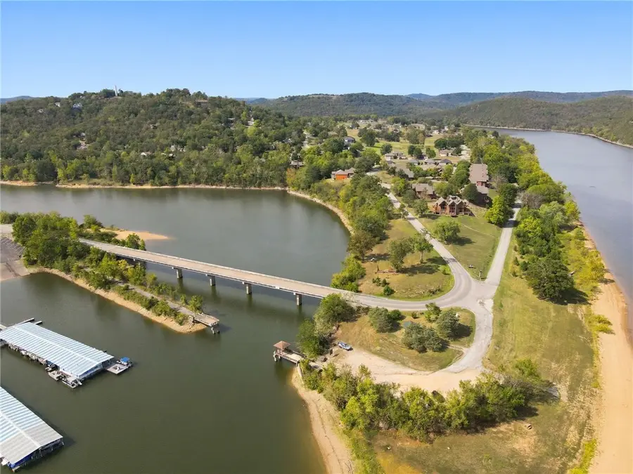 4 Hillcrest Drive, Eureka Springs, AR 72631 - #2