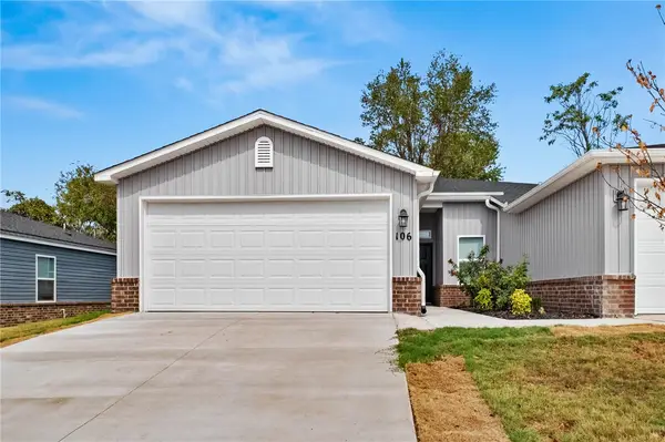 106 NW 67th Avenue, Bentonville, AR 72713