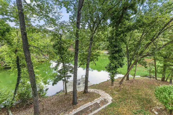 21 Eaton Circle, Bella Vista, AR 72715