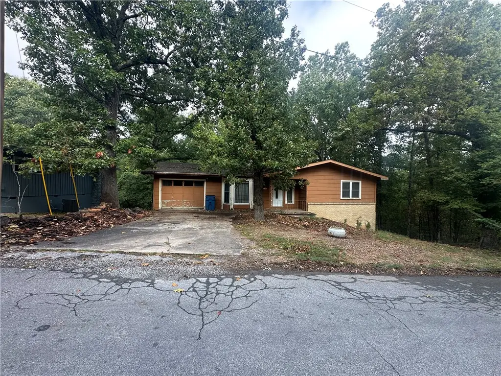 3 Carlton Circle, Bella Vista, AR 72715 - #1