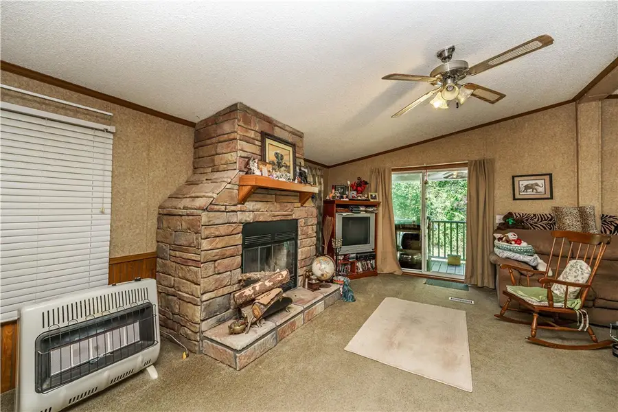 3763 County Road 302, Eureka Springs, AR 72632 - #3