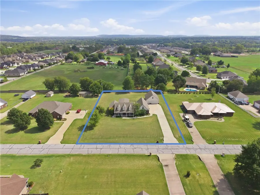 226 Fredonia Street, Elm Springs, AR 72762 - #2