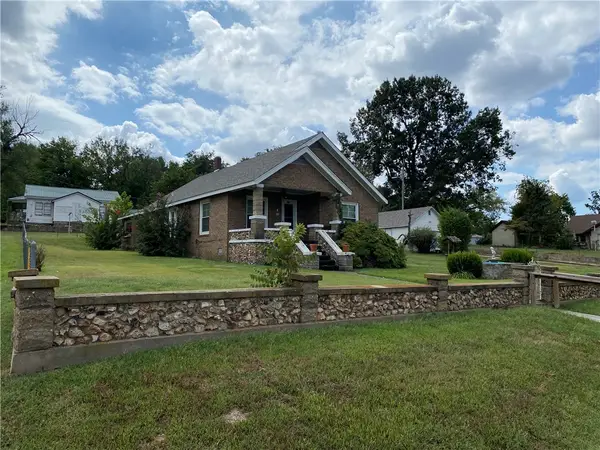 202 W Hill Street, Alpena, AR 72611
