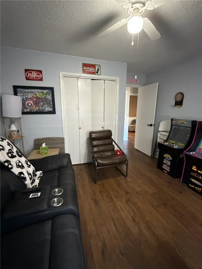 404 SW 20 Th, Bentonville, AR 72712 - #3