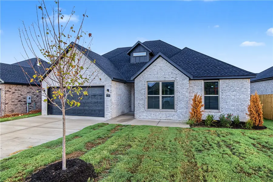 6700 High Meadow Boulevard, Bentonville, AR 72713 - #2