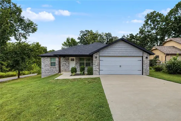 40 Eriboll Lane, Bella Vista, AR 72715