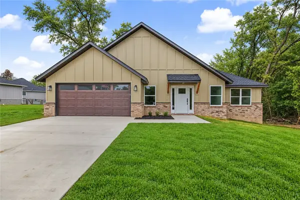 3 Lockhart Place, Bella Vista, AR 72715