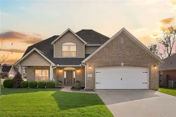 2215 S 18th Place, Rogers, AR 72758