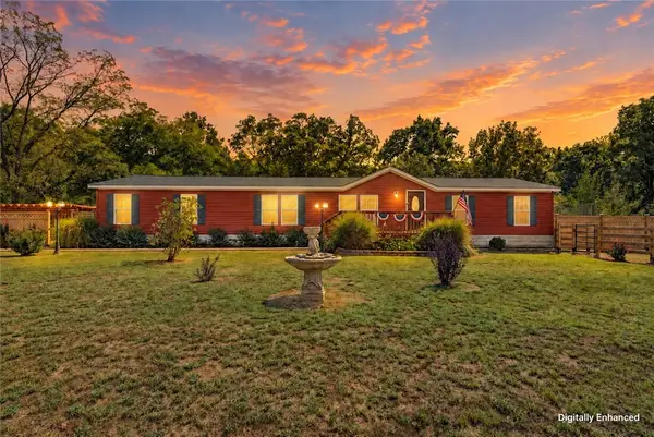 16123 Fruitwood Road, Gravette, AR 72736