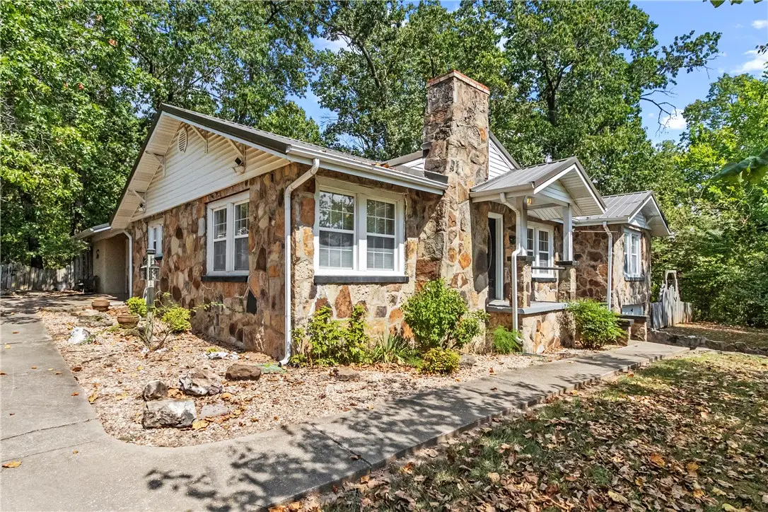 9106 Hwy 62 E, Green Forest, AR 72638 - #1